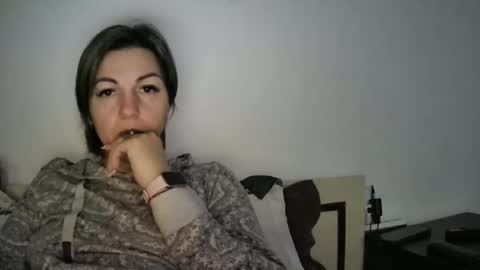 raissa_666 online show from 12/22/25, 10:07