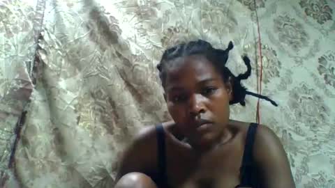 Snapshot of raissalove688460 chatting on 06/02/26, 01:18 raissalove688460 online show from 06/02/26, 01:18