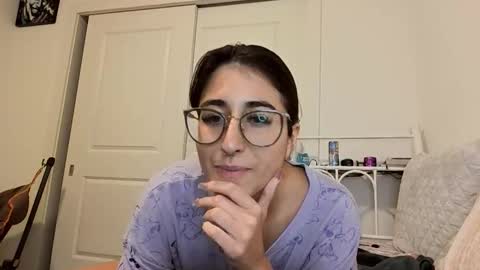 Ray Ray online show from 10/16/25, 04:02