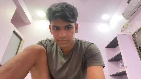 Snapshot of raju_smith chatting on 09/28/25, 05:51 raju_smith online show from 09/28/25, 05:51