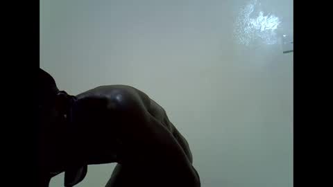 Snapshot of rakeem_1_ chatting on 02/19/25, 01:29 rakeem 1 online show from 02/19/25, 01:29