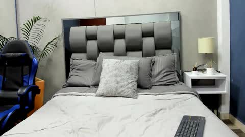 Ralf Bauer online show from 09/24/25, 03:32