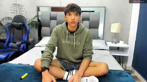 Ralf Bauer online show from 09/28/25, 03:34