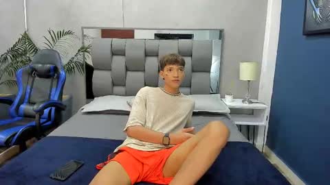 Ralf Bauer online show from 10/26/25, 04:07