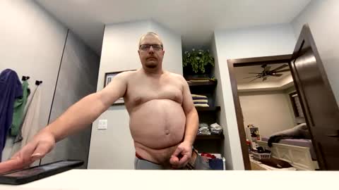 Snapshot of ralph_roberts chatting on 03/20/26, 02:05 Ralph Roberts online show from 03/20/26, 02:05