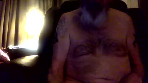 Snapshot of rando56 chatting on 10/26/25, 09:48 Randy online show from 10/26/25, 09:48