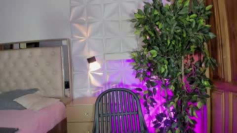 Snapshot of randy_cole chatting on 10/11/25, 08:40 randy online show from 10/11/25, 08:40