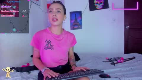 Snapshot of randyandcandy_ chatting on 10/30/25, 11:11 randyandcandy_ online show from 10/30/25, 11:11