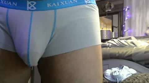 Randy8inbater online show from 10/26/25, 10:36