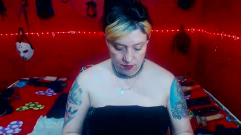 Sonia online show from 08/05/26, 04:26