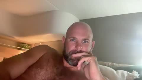 Snapshot of ransguy chatting on 12/16/25, 08:41 ransguy online show from 12/16/25, 08:41