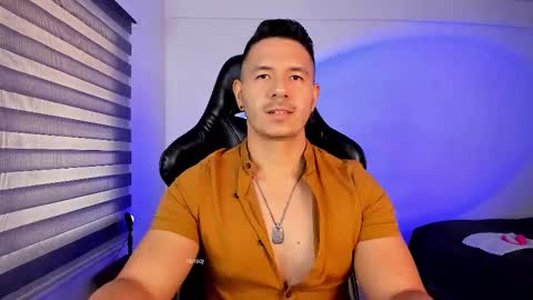 Jonas online show from 10/21/25, 03:13