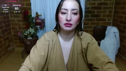 Raquel online show from 03/17/26, 10:51