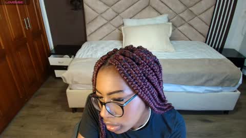 Raquel online show from 01/03/25, 11:57
