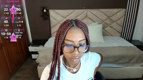 Raquel online show from 01/14/25, 11:42