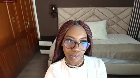 Raquel online show from 01/17/25, 11:27