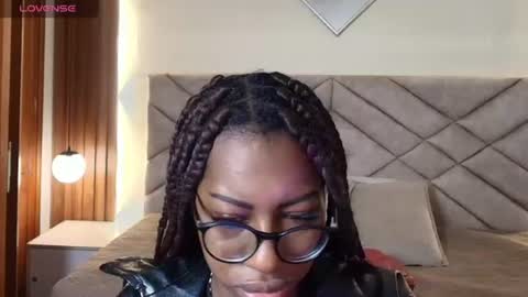 Raquel online show from 07/23/26, 12:03