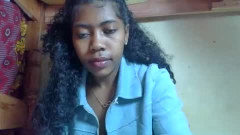 Snapshot of rasoaa chatting on 05/24/26, 05:23 Rasoaa online show from 05/24/26, 05:23