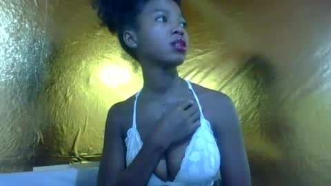 rasoanirinaa online show from 06/17/26, 05:21