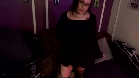 Rattlesnake Bitch 666 online show from 11/11/25, 10:54