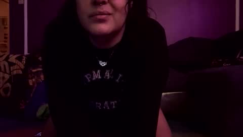 Snapshot of rattlesnakebitch chatting on 02/04/26, 01:44 Rattlesnake Bitch 666 online show from 02/04/26, 01:44