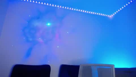 Snapshot of rav3nhudson chatting on 10/10/25, 06:01 Ravenhudson online show from 10/10/25, 06:01