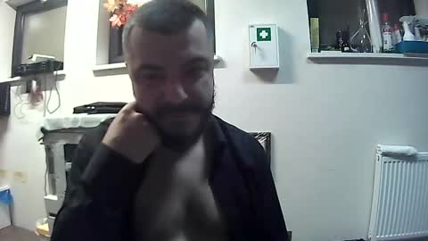 Snapshot of ravart43 chatting on 12/16/24, 11:18 ravart43 online show from 12/16/24, 11:18