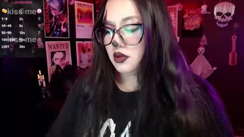 Raven online show from 10/11/25, 06:50