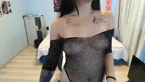 raven_haired_goddess online show from 07/28/26, 12:48