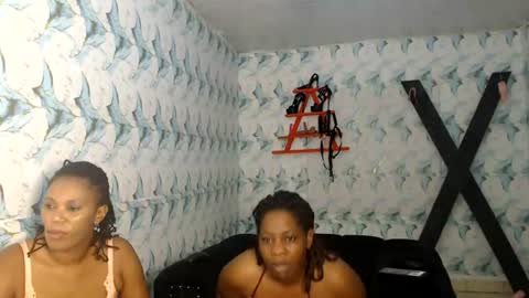 raven_lizzy online show from 06/18/26, 10:03