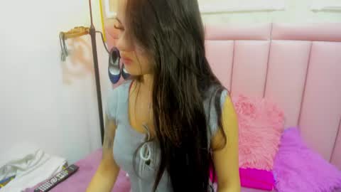 Snapshot of raven_loove chatting on 04/17/26, 08:34 raven_loove online show from 04/17/26, 08:34
