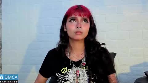 Snapshot of raven_rox_ chatting on 01/12/26, 02:39 raven_rox_ online show from 01/12/26, 02:39