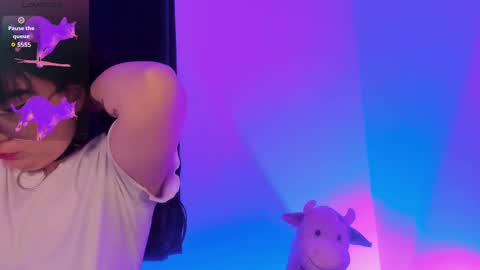 Snapshot of ravendark_666 chatting on 11/23/25, 02:55 Raven online show from 11/23/25, 02:55