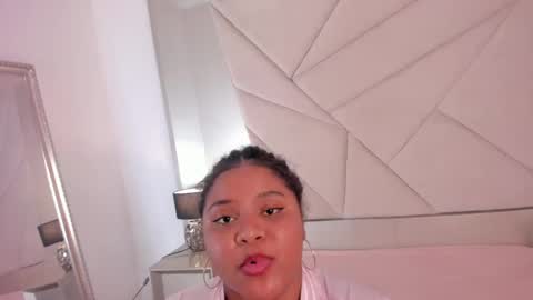    online show from 02/06/25, 08:34