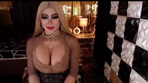 ravenmystiquex online show from 06/23/26, 12:03