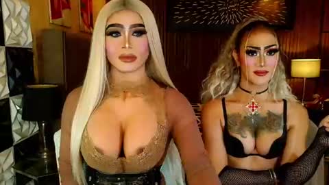 ravenmystiquex online show from 07/27/26, 09:16