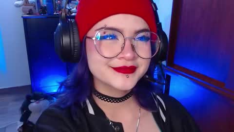 Snapshot of raventh_ chatting on 10/30/25, 11:38 raventh_ online show from 10/30/25, 11:38