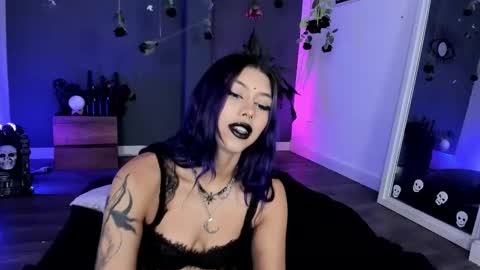 Raven Witch online show from 03/12/26, 06:03