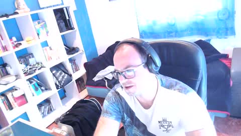 ravingr3d3 online show from 01/15/25, 03:07