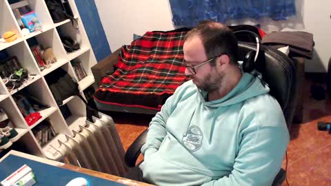 ravingr3d3 online show from 02/01/25, 09:51