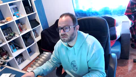 ravingr3d3 online show from 02/05/25, 09:04