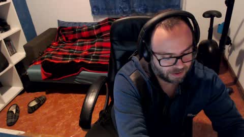ravingr3d3 online show from 02/06/25, 06:13