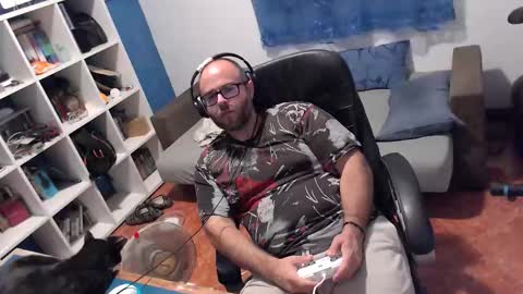 ravingr3d3 online show from 09/23/25, 09:51