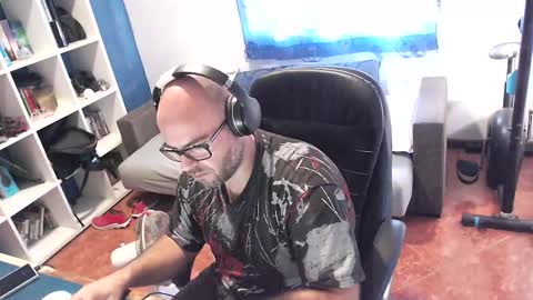 ravingr3d3 online show from 10/17/25, 08:28