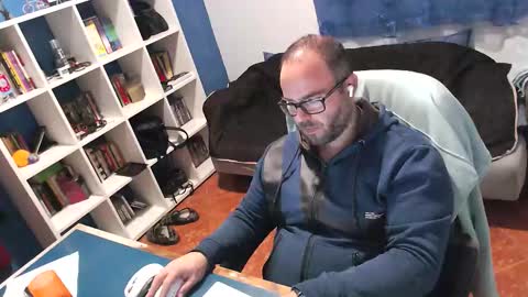 ravingr3d3 online show from 11/17/25, 10:04