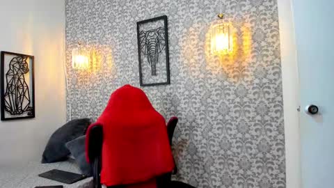 Snapshot of rawmathews chatting on 10/07/25, 09:23 rawmathews online show from 10/07/25, 09:23