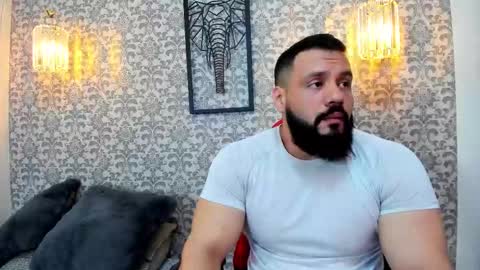 Snapshot of rawmathews chatting on 10/15/25, 10:43 rawmathews online show from 10/15/25, 10:43