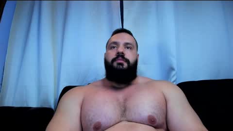 Snapshot of rawmathews chatting on 04/01/26, 02:01 rawmathews online show from 04/01/26, 02:01