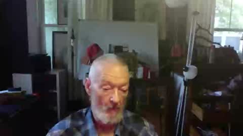 Snapshot of ray1776ray chatting on 10/05/25, 12:47 ray1776ray online show from 10/05/25, 12:47