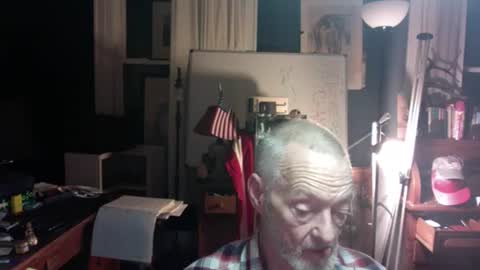 Snapshot of ray1776ray chatting on 10/11/25, 02:11 ray1776ray online show from 10/11/25, 02:11